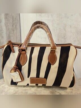🐆 NWT Dooney & Bourke Zebra Print Classic Satchel Crossbody Bag 🐆